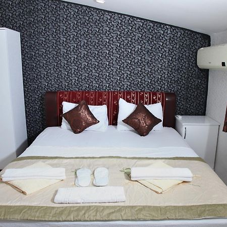 Garden Hill Hotel Истанбул Екстериор снимка