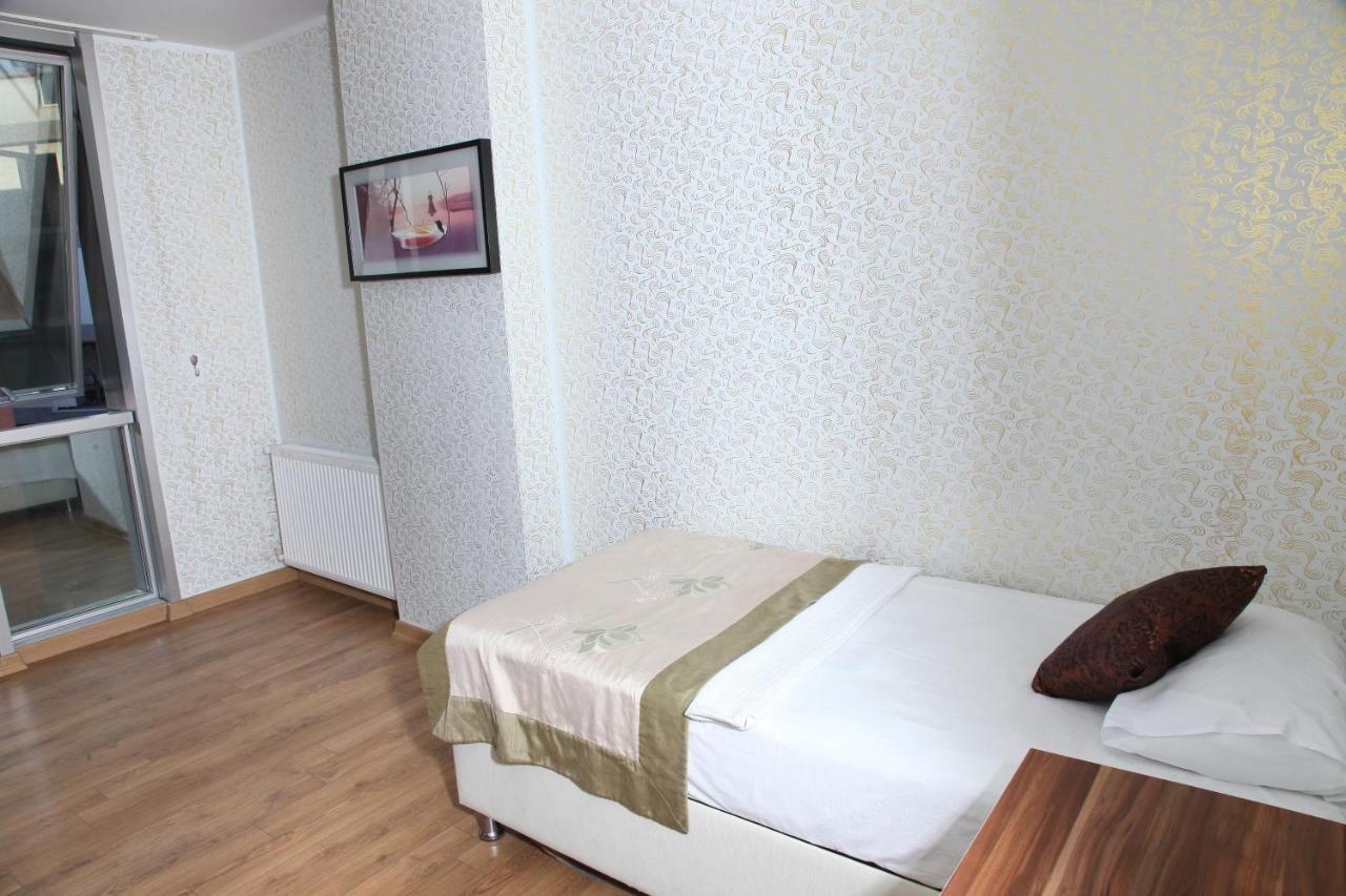 Garden Hill Hotel Истанбул Екстериор снимка