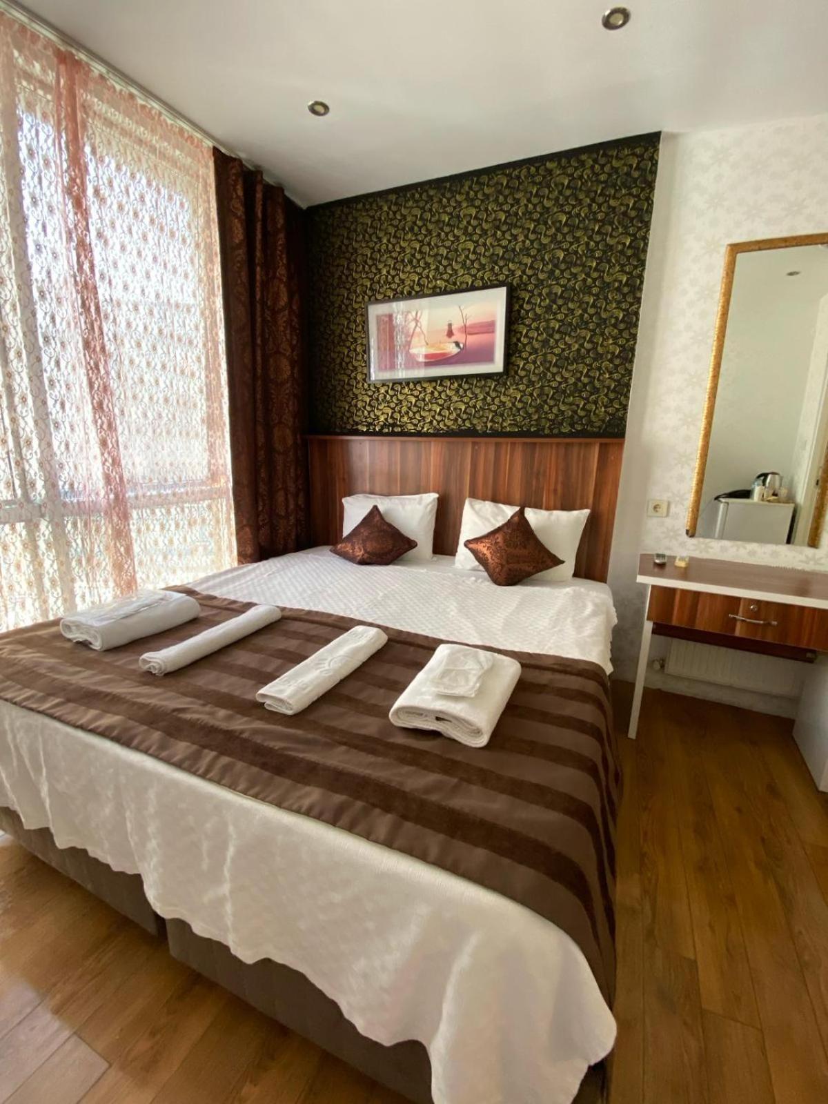 Garden Hill Hotel Истанбул Екстериор снимка